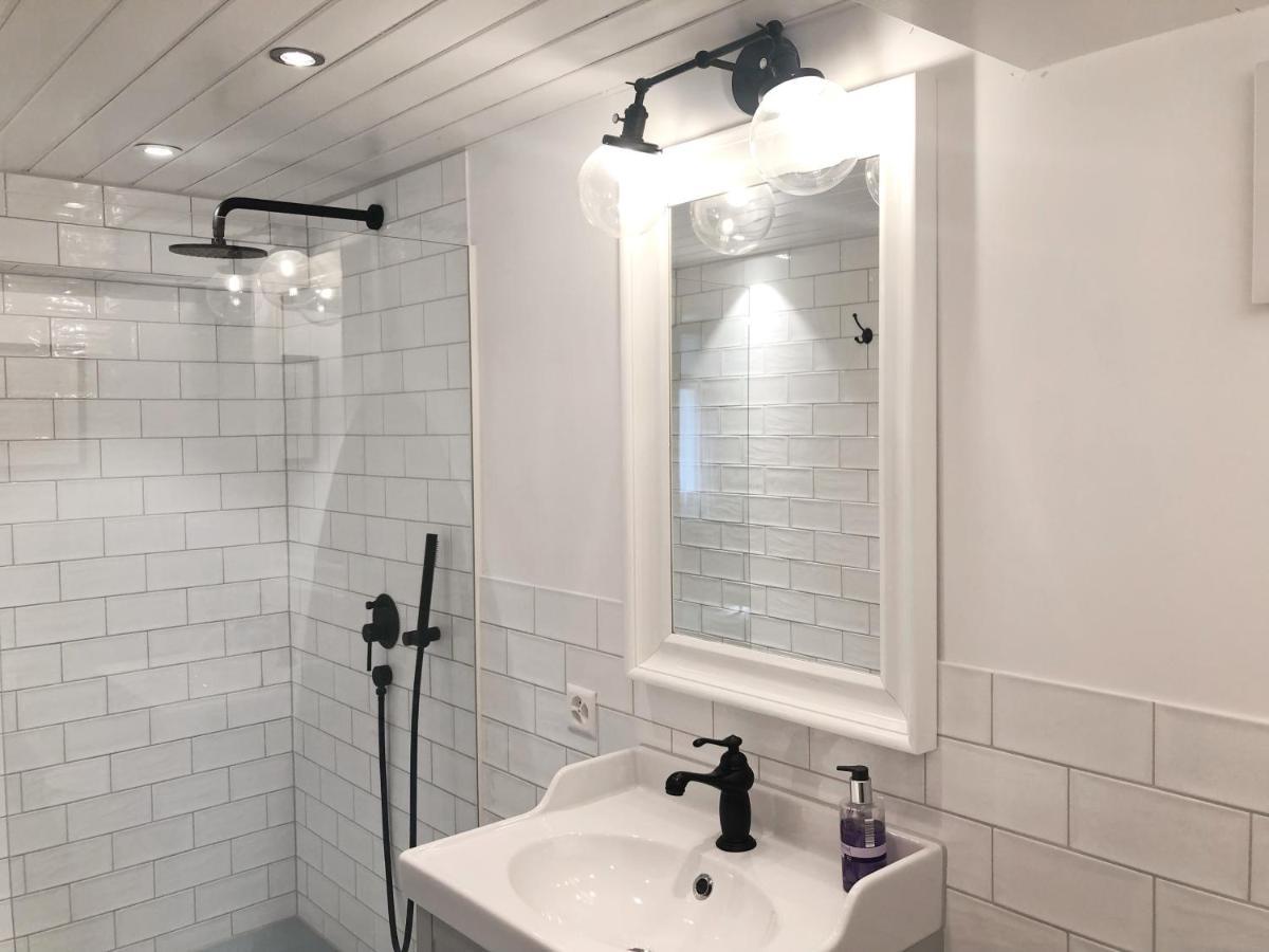 Cozy & Warm Apartment In Oberaegeri المظهر الخارجي الصورة